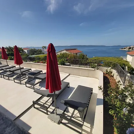 Apartment Stunning Sea View With Infinity Swimming Pool A1 *