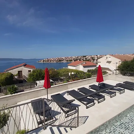 Apartment Stunning Sea View With Infinity Swimming Pool A1